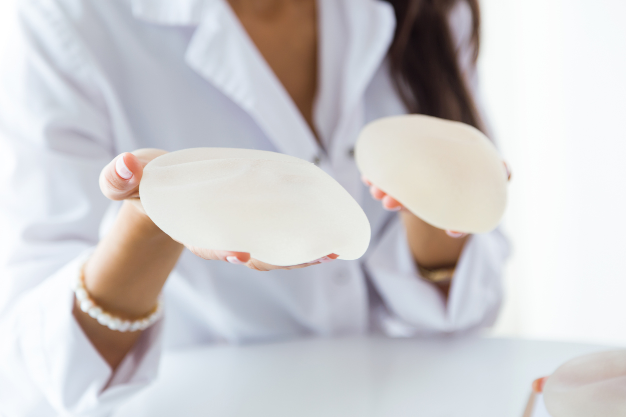 Dr. John Lee Breast Implant Removal in Oregon
